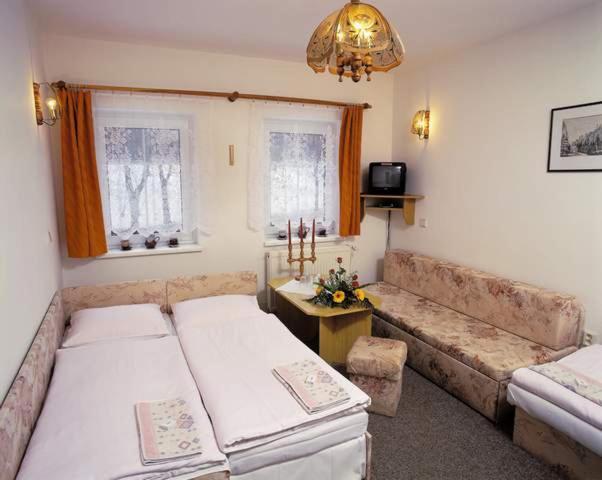 Pension Skaly Teplice nad Metuji Exterior photo